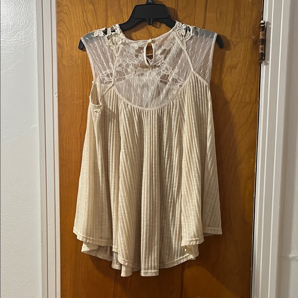 Altar'd State Cream Floral Lace Blouse - Picture 3 of 3